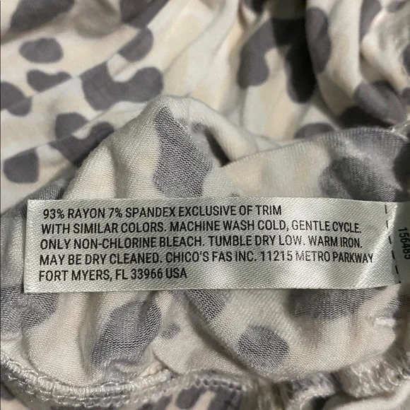 Soma Super Soft 2-Pc Pajama Top & Pants set size L - Picture 11 of 13